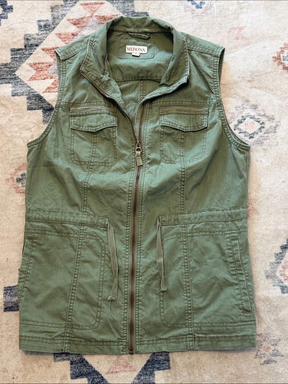 Merona Women's Olive Green Utility Cargo Vest Size M - EUC